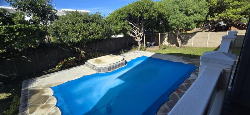 4 Bedroom Property for Sale in Southern Cross Western Cape